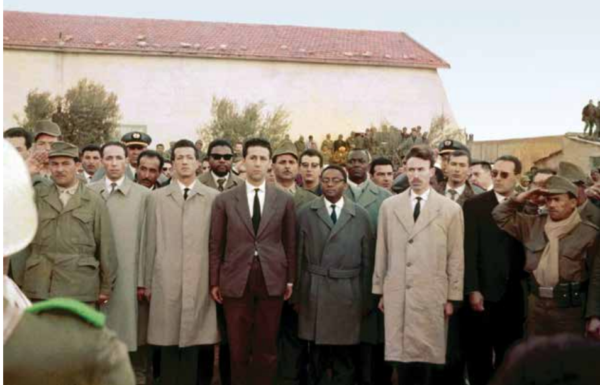 First row: fourth from left, Ahmed Ben Bella, first president of Algieria; fifth from left, Amilcar Cabral, president of the Mozambique Liberation Front in Algiers; sixth from left, Houari Boumédiène, head of the Algierian Liberation Army and second president of Algeria (1965-1978). Nelson Mandela is in the second row, behind Ben Bella, in sunglasses. Oujda, Morocco, June 1962. Photo: Kaddour Semmar